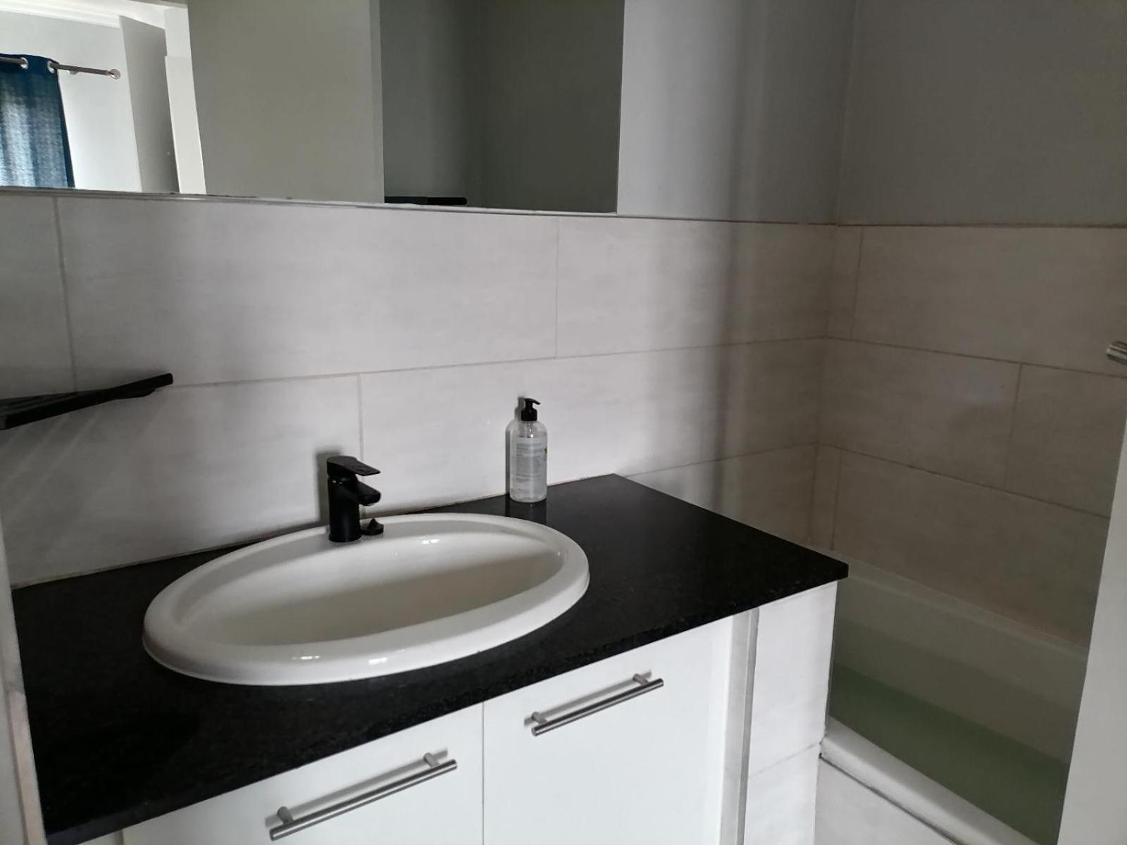 יוהנסבורג Emabheleni Executive Suites Westpoint חדר תמונה