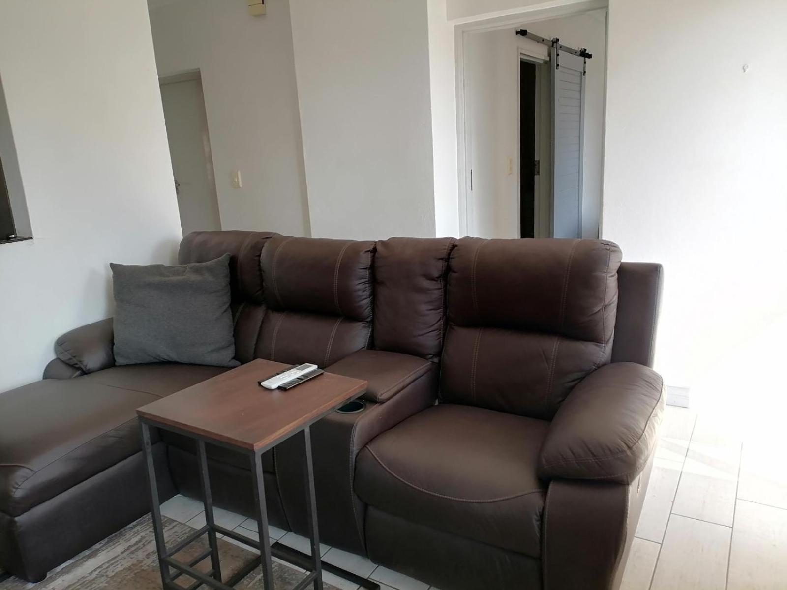 יוהנסבורג Emabheleni Executive Suites Westpoint חדר תמונה