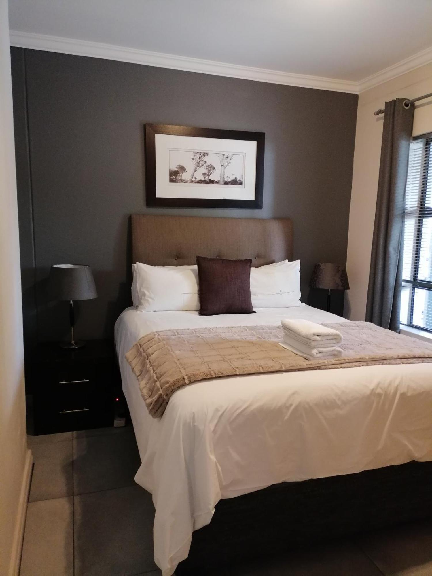 יוהנסבורג Emabheleni Executive Suites Westpoint מראה חיצוני תמונה